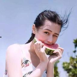 娱乐吃瓜头像图片女,揭秘娱乐吃瓜头像背后的故事